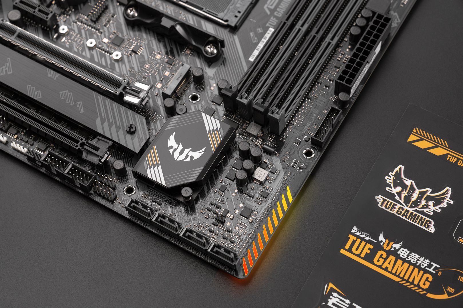 AMD����5 5500X3D���������У���˶B550M����ɸ��Լ۱�װ���